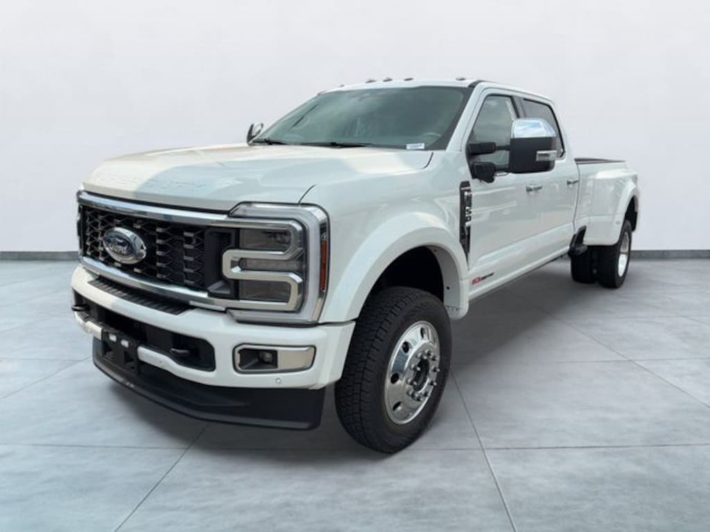 New 2026 Ford F-450 Truck Crew Cab