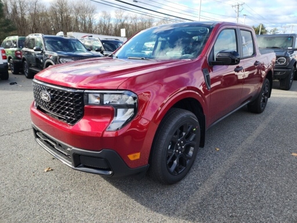 New 2025 Ford Maverick XLT Truck SuperCrew