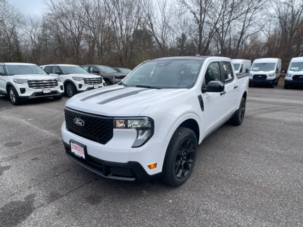 New 2025 Ford Maverick XLT Truck SuperCrew