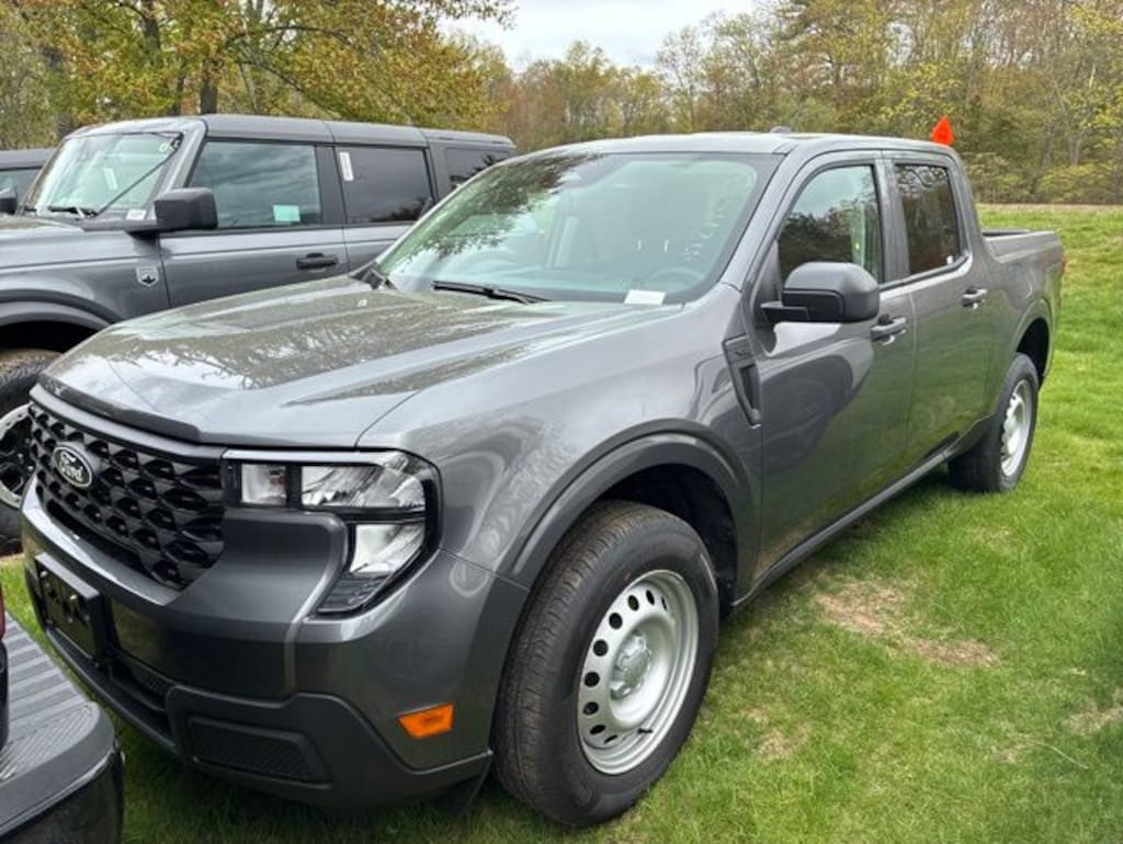New 2026 Ford Maverick XL Truck SuperCrew
