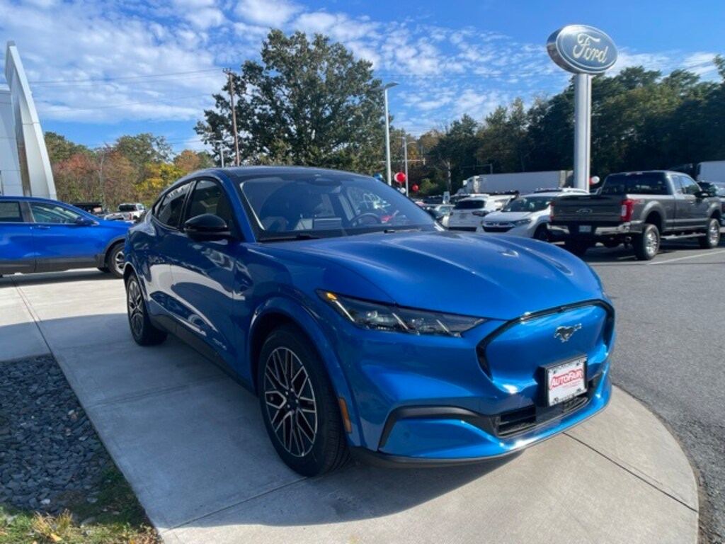 New 2025 Ford Mustang Mach-E Premium SUV