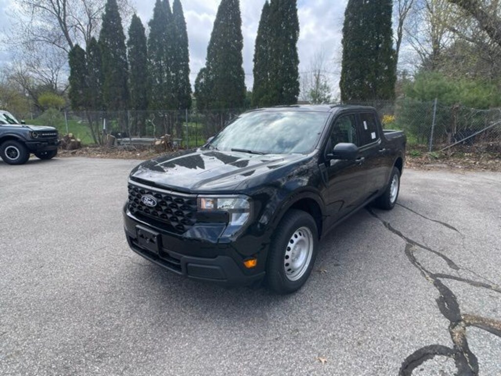 New 2026 Ford Maverick XL Truck SuperCrew