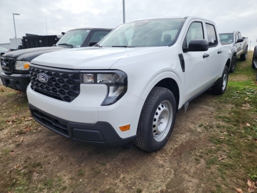 New 2025 Ford Maverick XL Truck SuperCrew