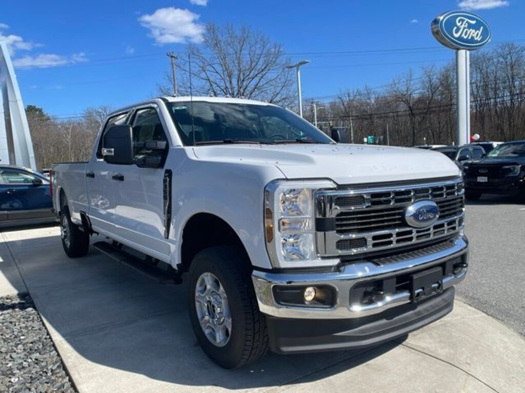 New 2026 Ford F-350 Truck Crew Cab