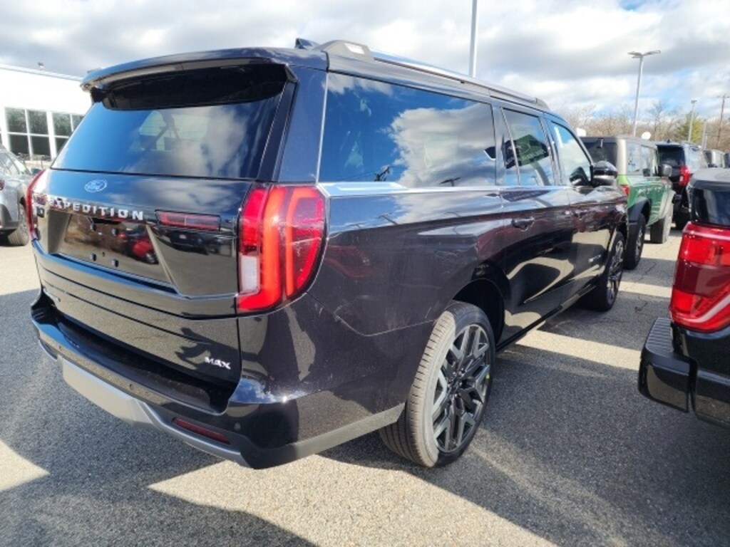 New 2025 Ford Expedition Max Platinum SUV