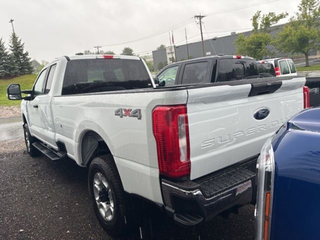New 2026 Ford F-350 Truck Super Cab