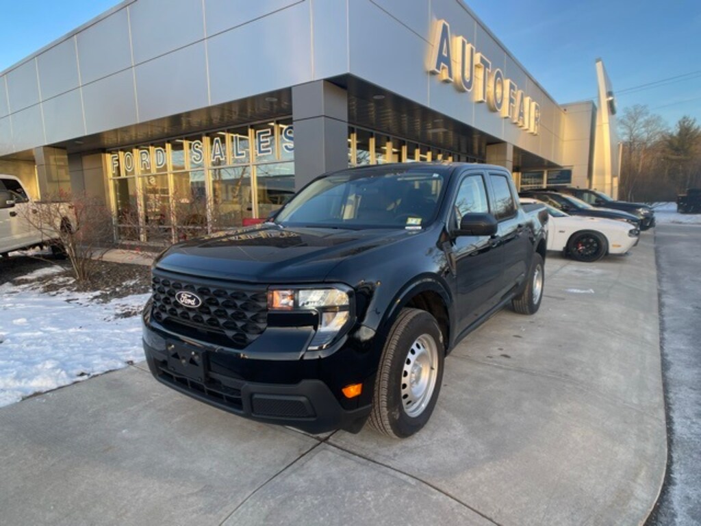New 2025 Ford Maverick XL Truck SuperCrew