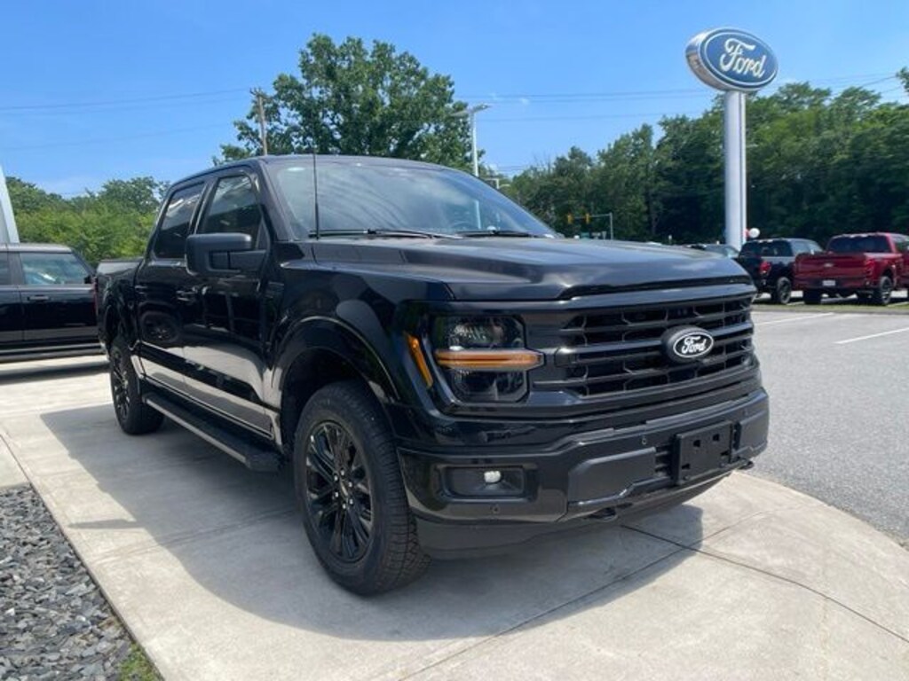New 2026 Ford F-150 XLT Truck SuperCrew Cab