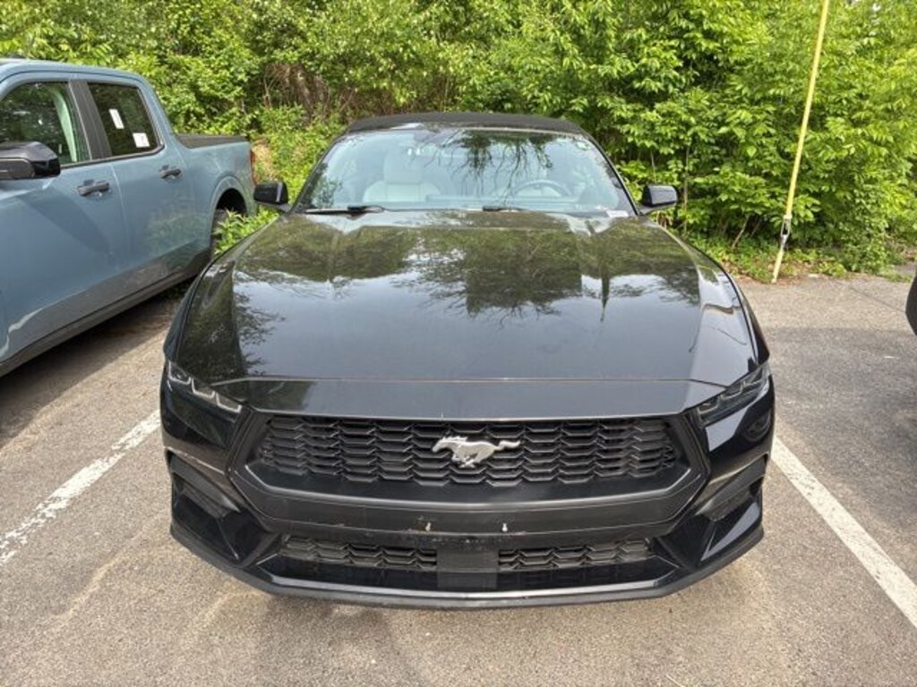 Used 2024 Ford Mustang Convertible