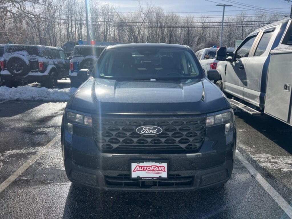 New 2025 Ford Maverick XL Truck SuperCrew