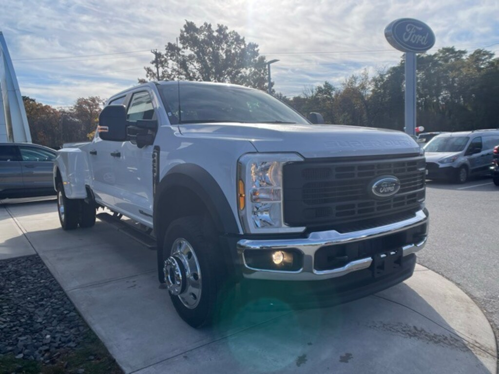 New 2026 Ford F-450  Truck Crew Cab