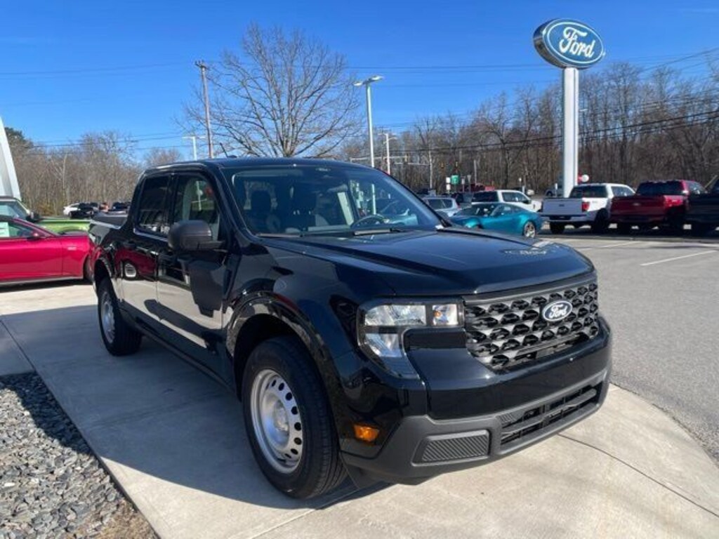 New 2026 Ford Maverick XL Truck SuperCrew