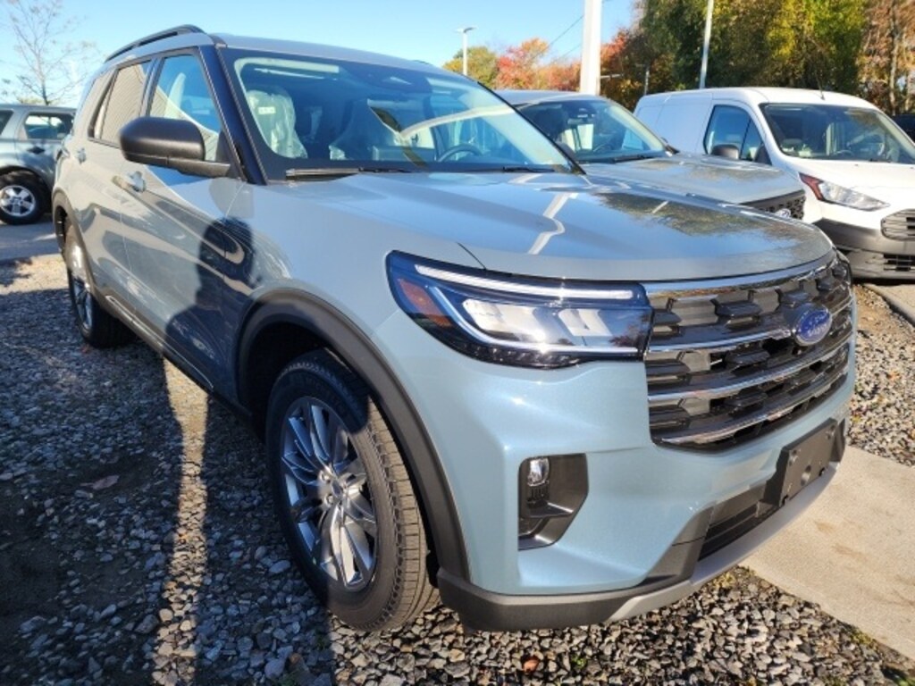 New 2025 Ford Explorer Active SUV