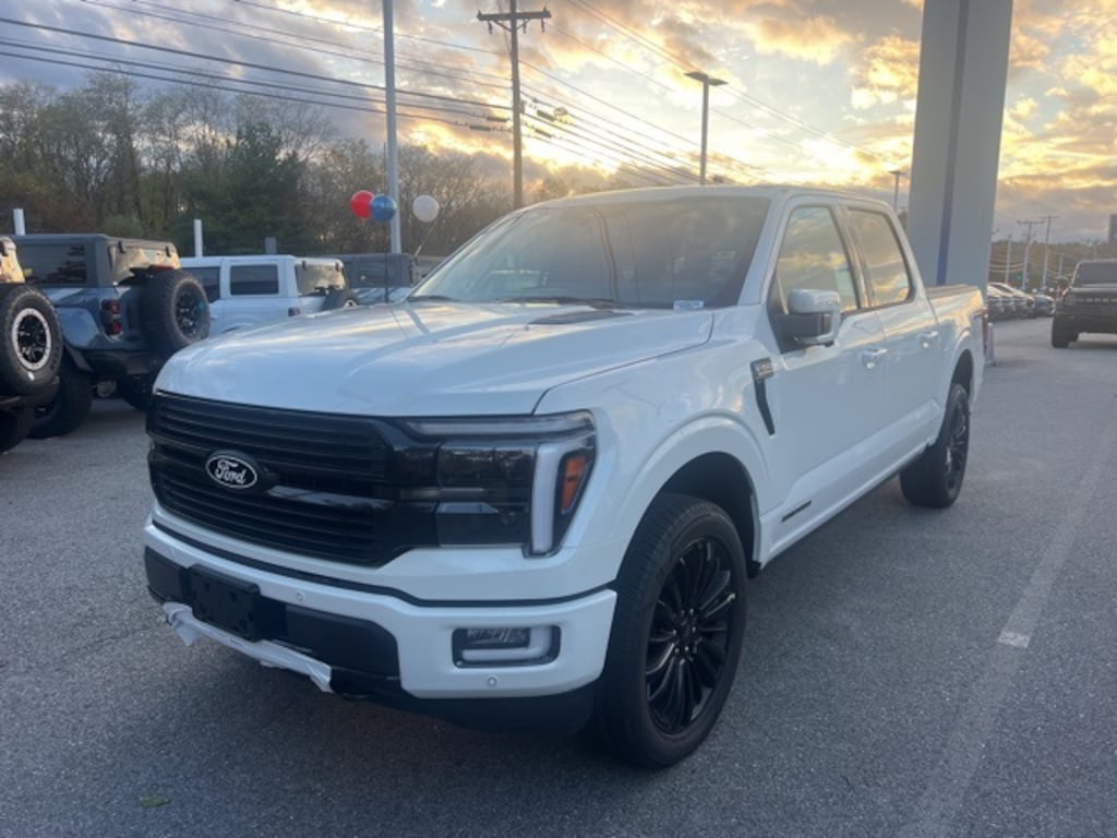 New 2025 Ford F-150 Platinum Truck SuperCrew Cab
