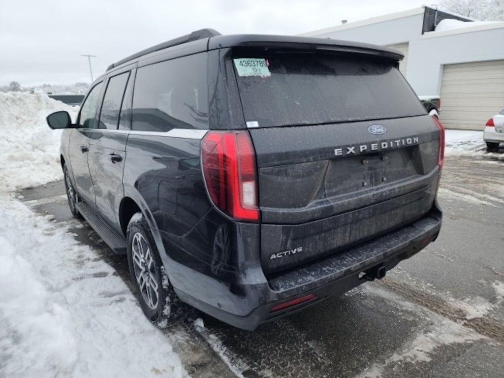 Certified 2025 Ford Expedition Active SUV