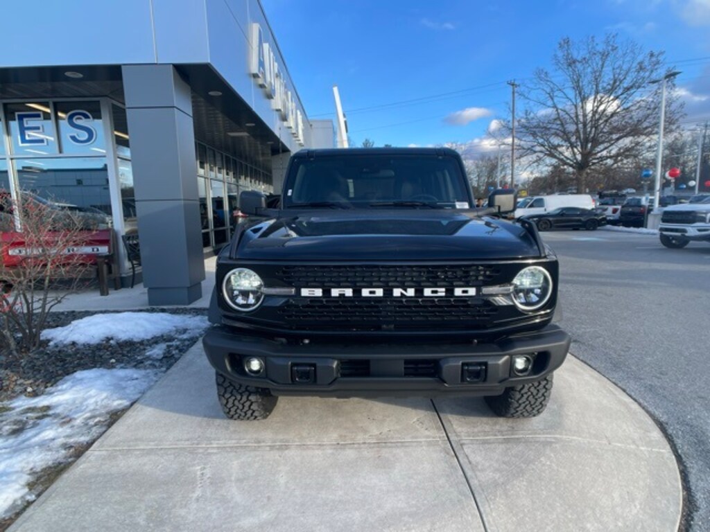 New 2025 Ford Bronco Big Bend SUV