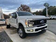 2026 Ford F-450 Truck Crew Cab