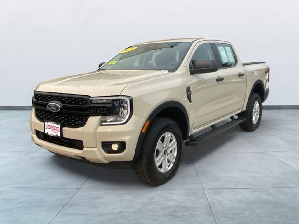 New 2025 Ford Ranger XL Truck SuperCrew