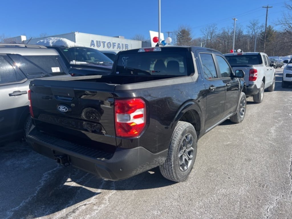 New 2026 Ford Maverick XLT Truck SuperCrew