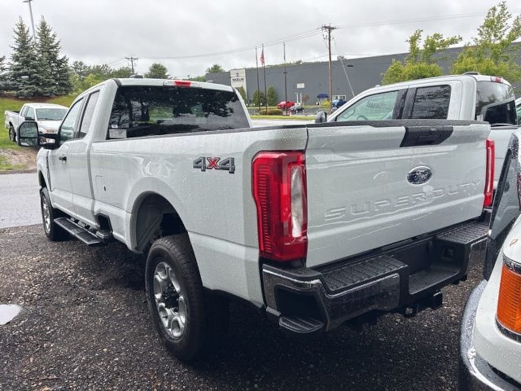 New 2026 Ford F-350 Truck Super Cab