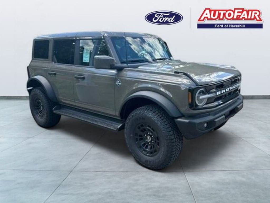 New 2026 Ford Bronco Outer Banks SUV