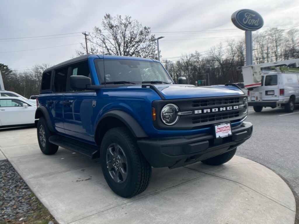New 2025 Ford Bronco Big Bend SUV