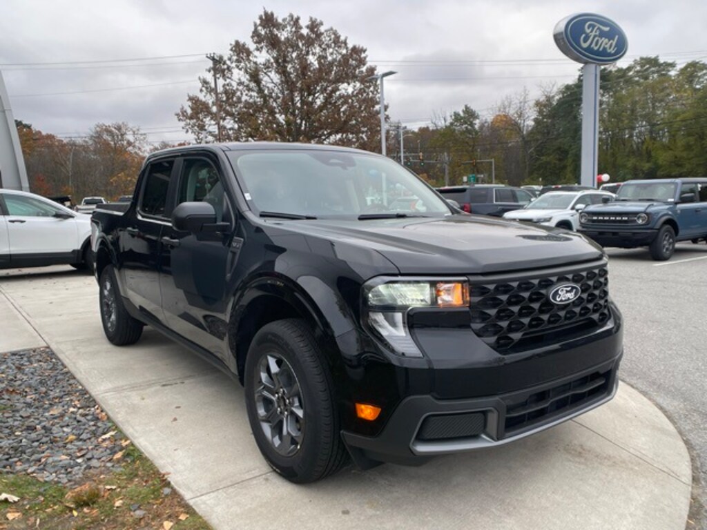New 2025 Ford Maverick XLT Truck SuperCrew