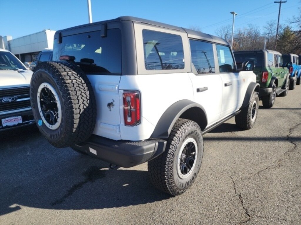 New 2025 Ford Bronco Badlands SUV