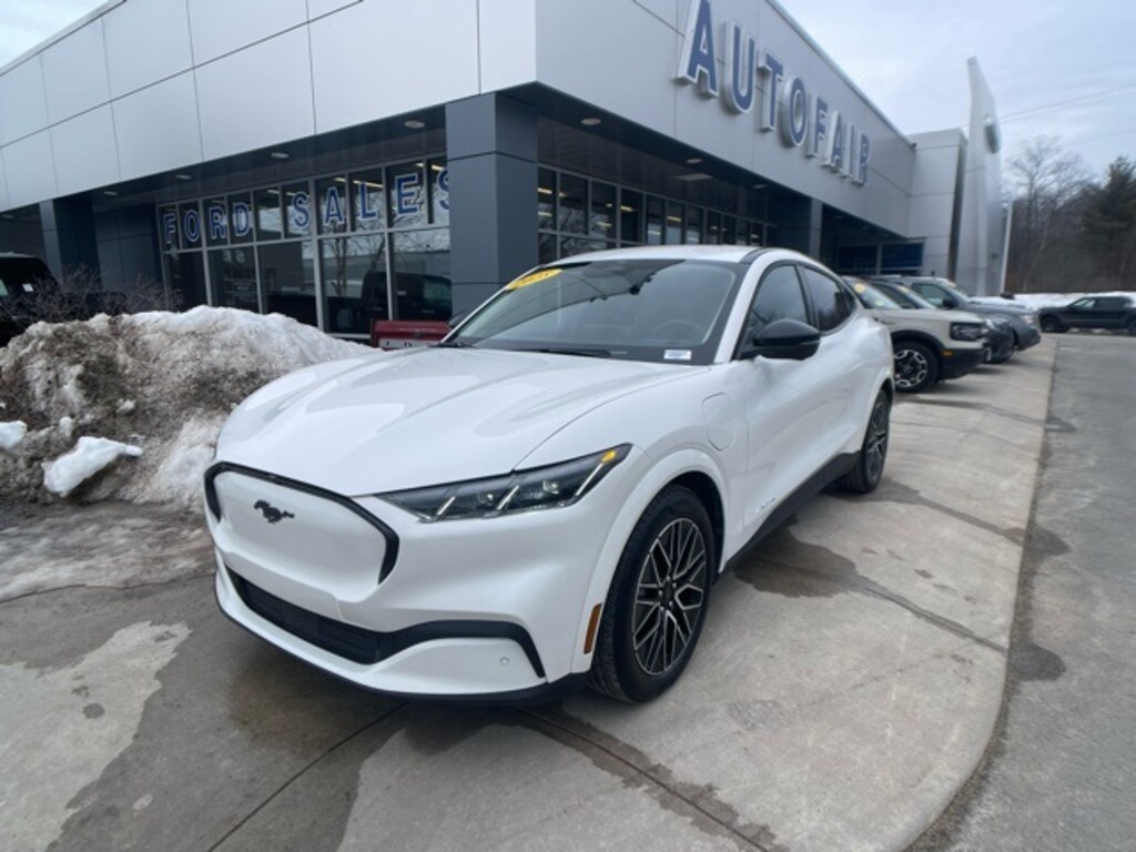 Certified 2025 Ford Mustang Mach-E Premium SUV