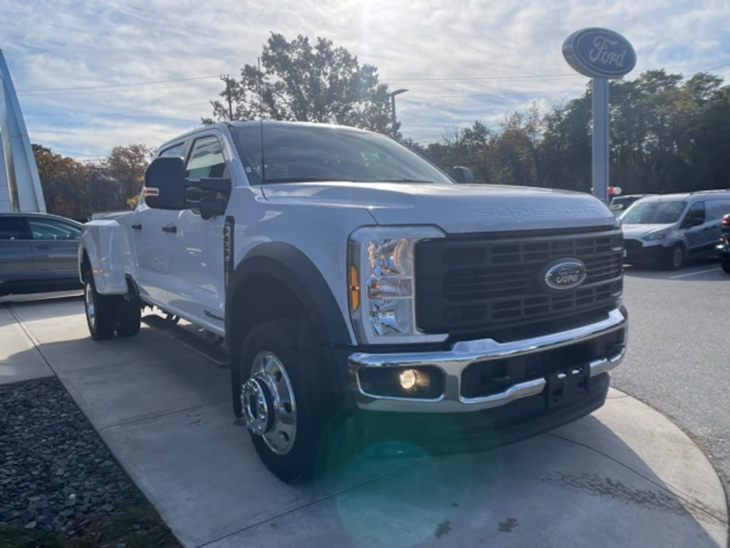 New 2026 Ford F-450  Truck Crew Cab
