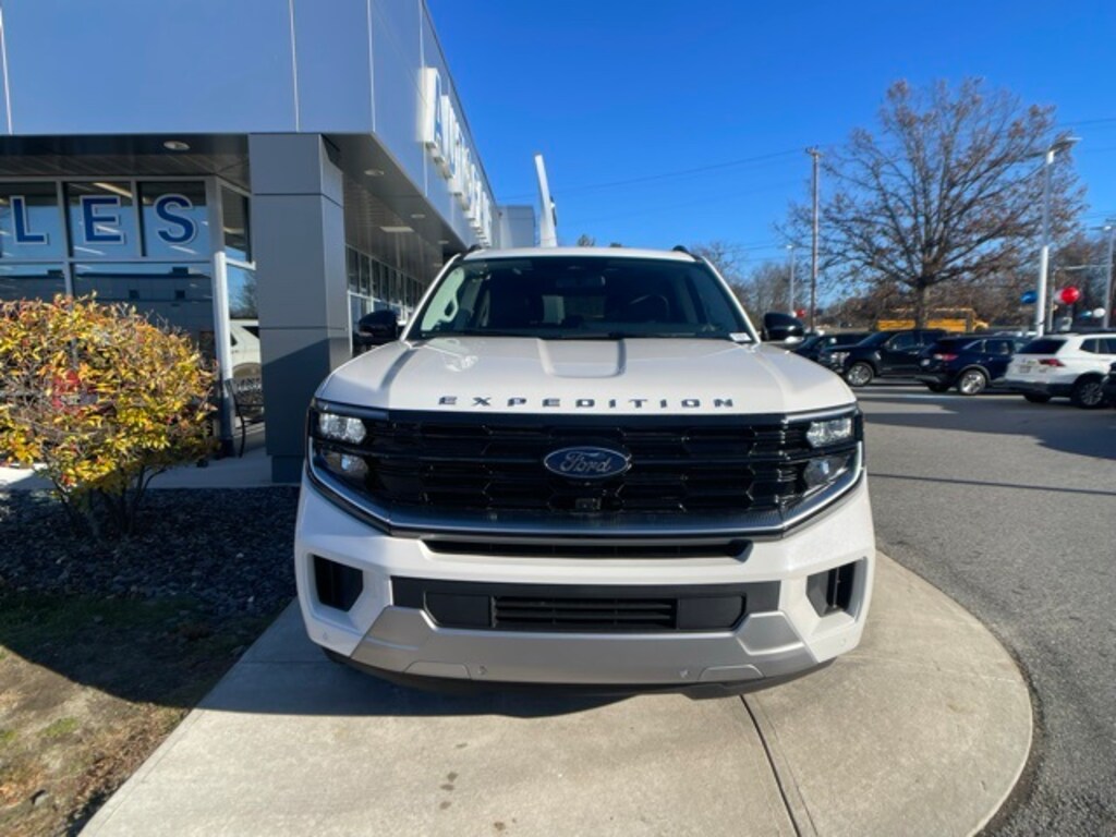 New 2025 Ford Expedition Max Platinum SUV