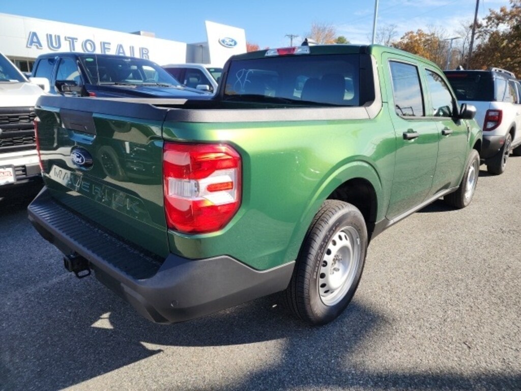 New 2025 Ford Maverick XL Truck SuperCrew