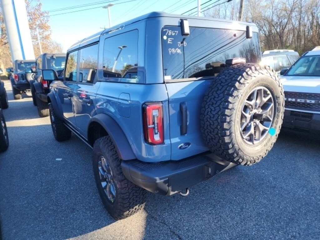 New 2025 Ford Bronco Badlands SUV