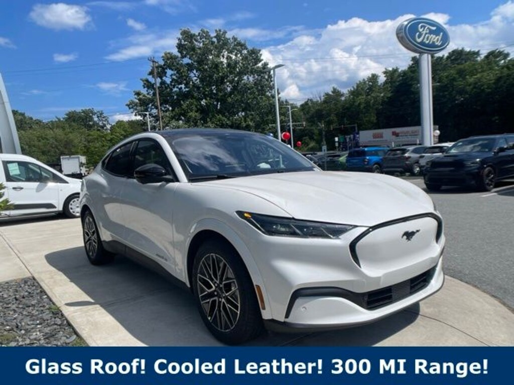 New 2025 Ford Mustang Mach-E Premium SUV