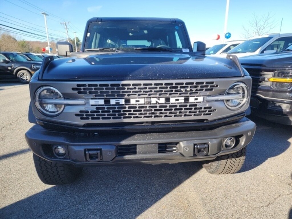 New 2025 Ford Bronco Badlands SUV