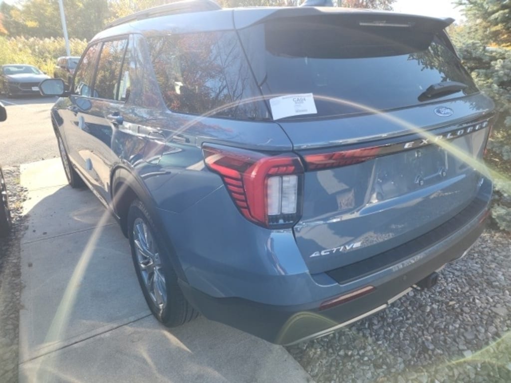 New 2025 Ford Explorer Active SUV
