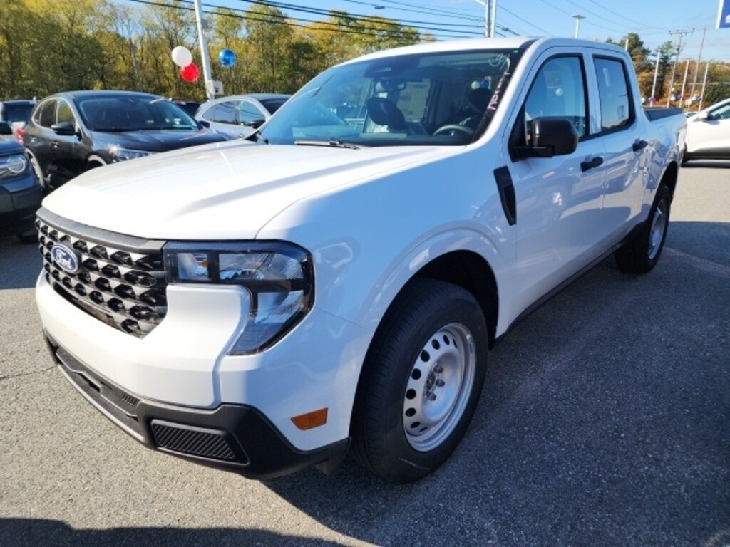 New 2025 Ford Maverick XL Truck SuperCrew