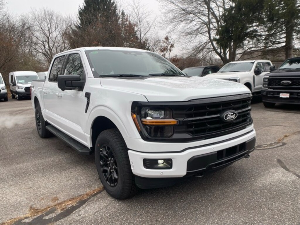 New 2025 Ford F-150 XLT Truck SuperCrew Cab