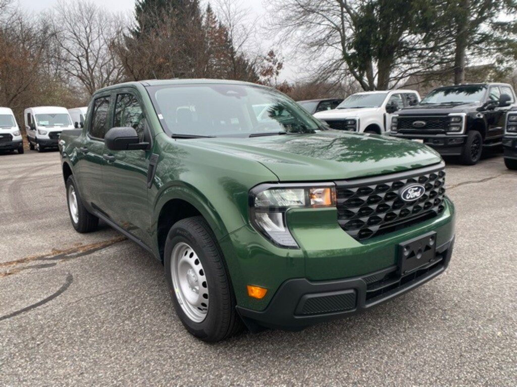 New 2025 Ford Maverick XL Truck SuperCrew
