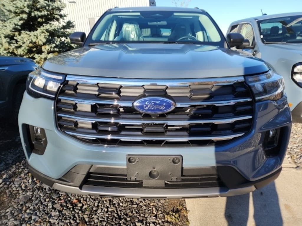 New 2025 Ford Explorer Active SUV
