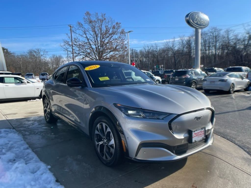 Certified 2021 Ford Mustang Mach-E Premium SUV