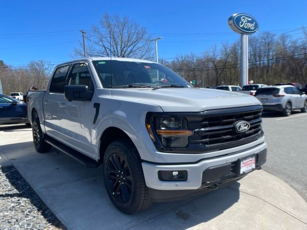 New 2026 Ford F-150 XLT Truck SuperCrew Cab