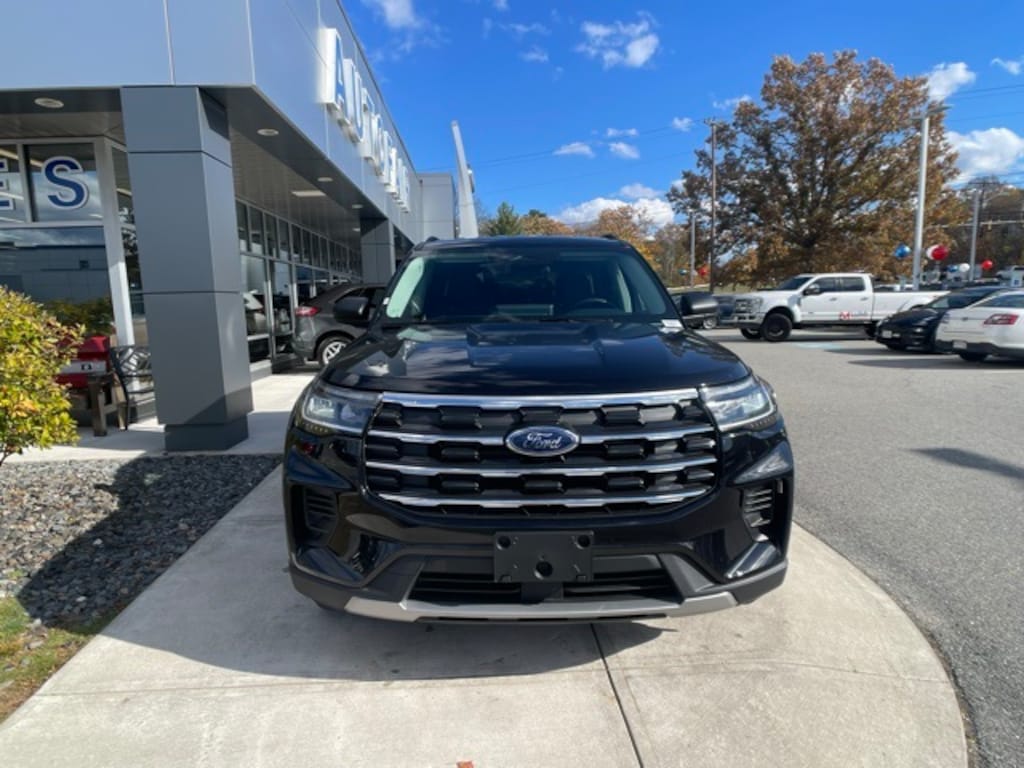 New 2025 Ford Explorer Active SUV