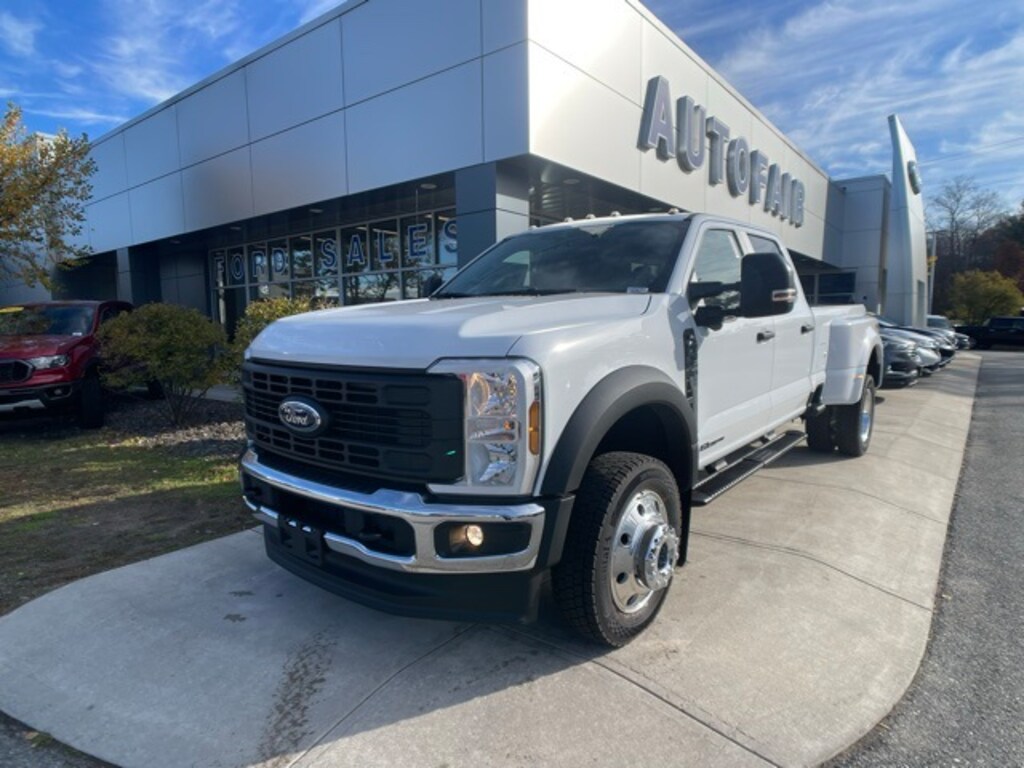 New 2026 Ford F-450  Truck Crew Cab