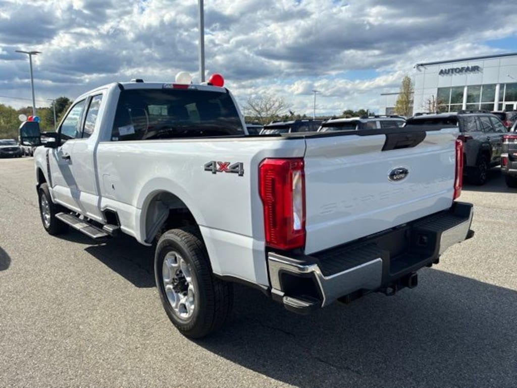 New 2026 Ford F-350 Truck Super Cab