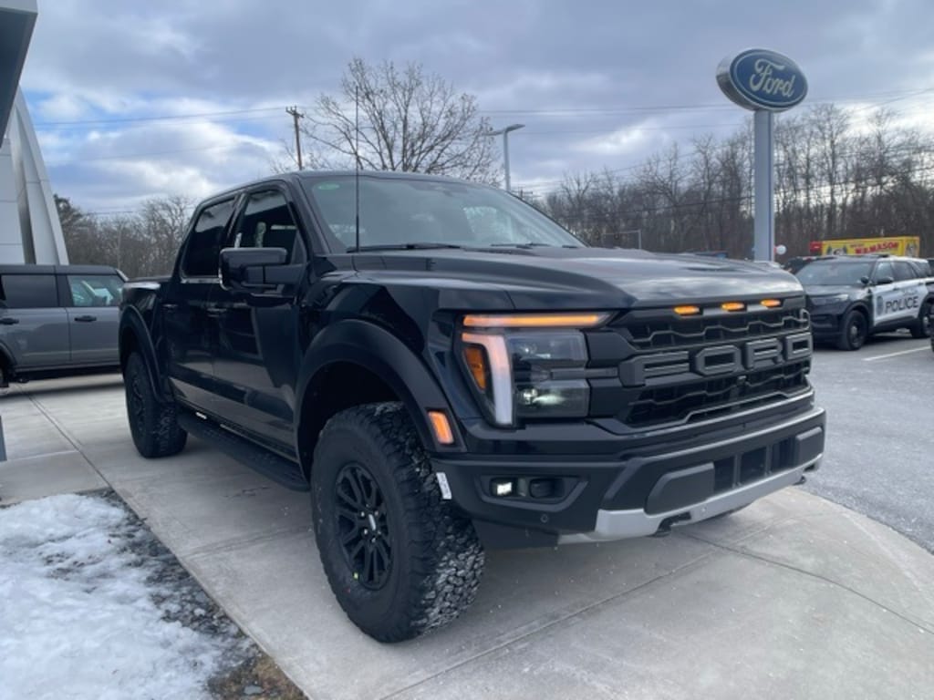 New 2025 Ford F-150 Raptor Truck SuperCrew Cab