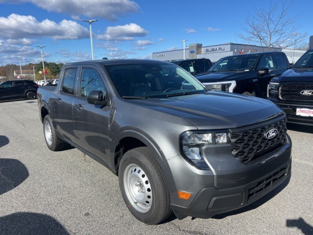 New 2025 Ford Maverick XL Truck SuperCrew