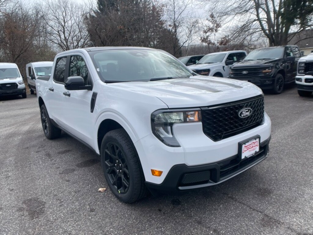 New 2025 Ford Maverick XLT Truck SuperCrew