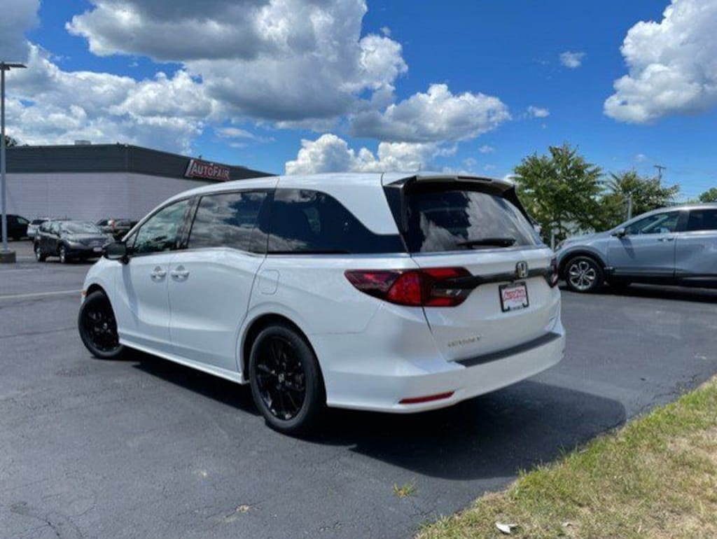 Certified 2024 Honda Odyssey Sport Van