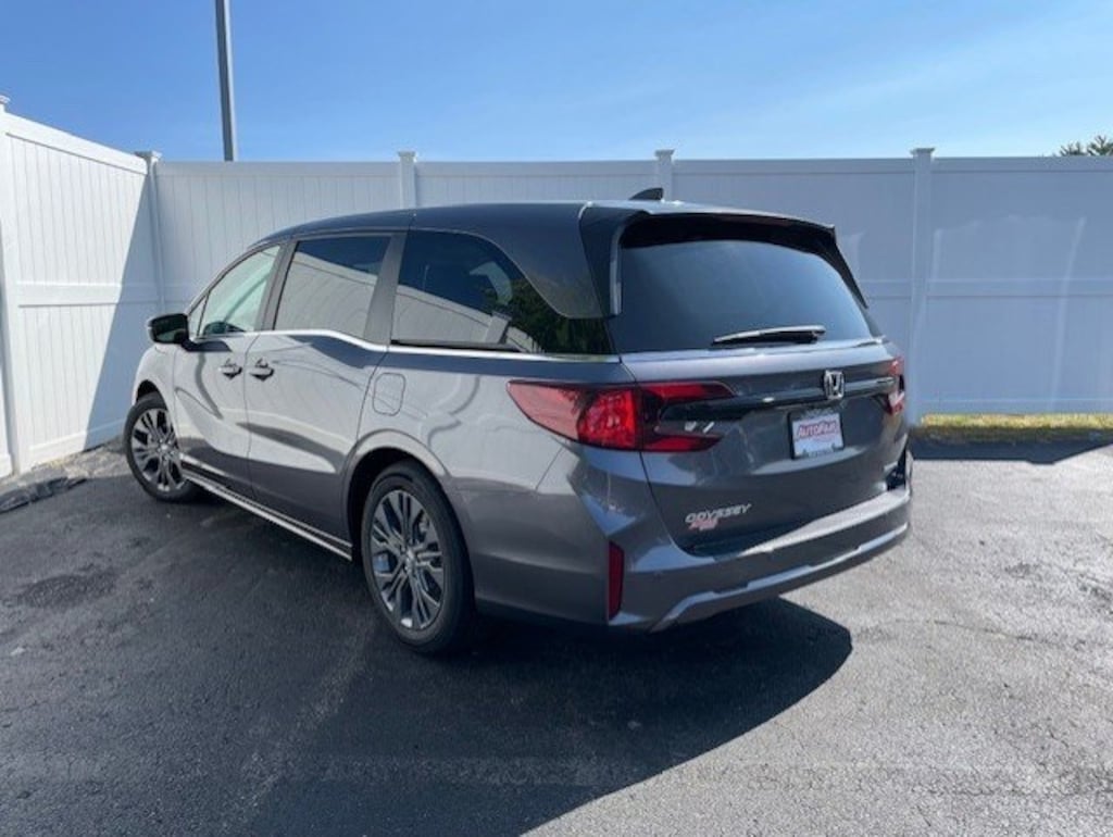 New 2026 Honda Odyssey Touring Van Passenger